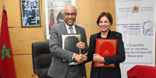 Signature-d-une-convention-cadre